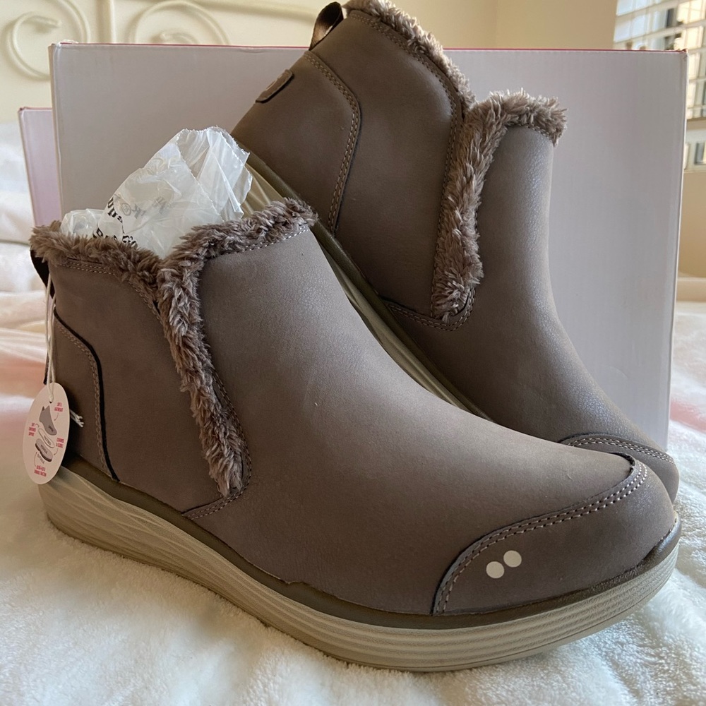 SOLD Ryka Namaste Wedge Boot